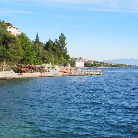 Apartment In Mit Privatem Parkplatz By Interhome Crikvenica